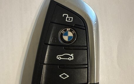 BMW 3 серия, 2019 год, 3 250 000 рублей, 3 фотография