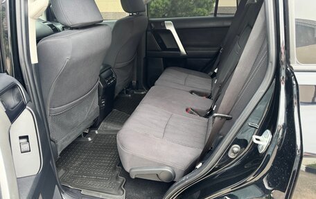 Toyota Land Cruiser Prado 150 рестайлинг 2, 2021 год, 5 175 000 рублей, 7 фотография