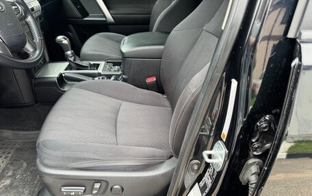 Toyota Land Cruiser Prado 150 рестайлинг 2, 2021 год, 5 175 000 рублей, 5 фотография