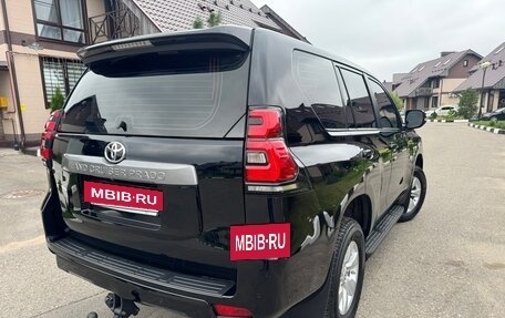 Toyota Land Cruiser Prado 150 рестайлинг 2, 2021 год, 5 175 000 рублей, 3 фотография