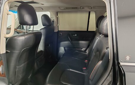 Nissan Patrol, 2010 год, 1 999 000 рублей, 11 фотография