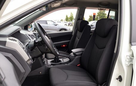 SsangYong Kyron I, 2014 год, 995 000 рублей, 11 фотография