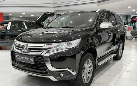 Mitsubishi Pajero Sport III рестайлинг, 2018 год, 2 790 000 рублей, 1 фотография