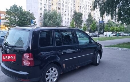 Volkswagen Touran III, 2007 год, 630 000 рублей, 4 фотография
