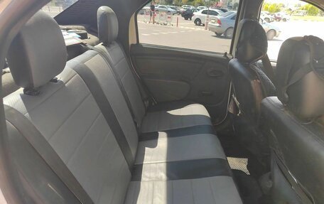 Renault Logan I, 2015 год, 312 000 рублей, 20 фотография