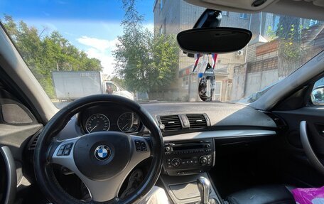 BMW 1 серия, 2006 год, 550 000 рублей, 10 фотография