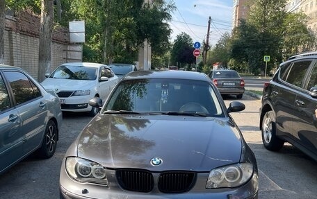 BMW 1 серия, 2006 год, 550 000 рублей, 9 фотография