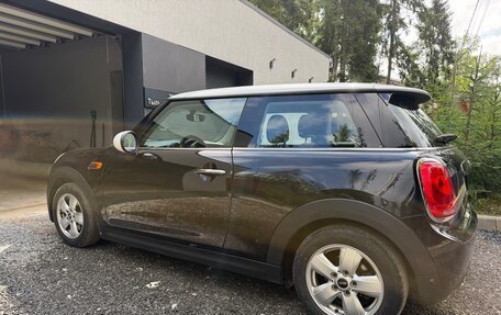 MINI Hatch, 2016 год, 1 250 000 рублей, 3 фотография