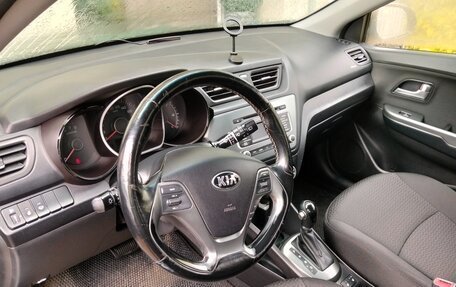 KIA Rio III рестайлинг, 2016 год, 850 000 рублей, 5 фотография