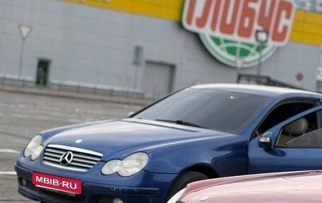 Mercedes-Benz C-Класс, 2003 год, 900 000 рублей, 2 фотография