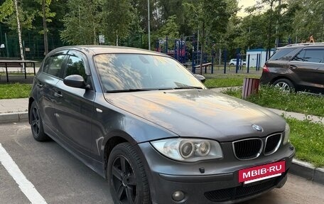 BMW 1 серия, 2006 год, 585 000 рублей, 3 фотография