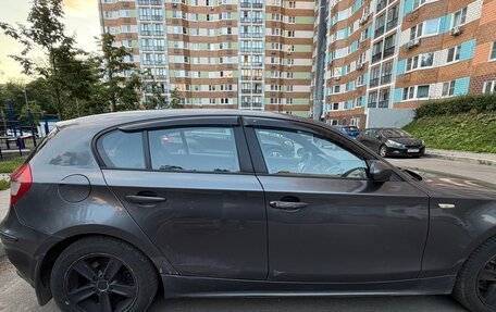 BMW 1 серия, 2006 год, 585 000 рублей, 8 фотография