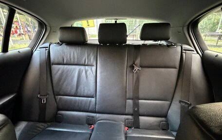 BMW 1 серия, 2006 год, 585 000 рублей, 12 фотография