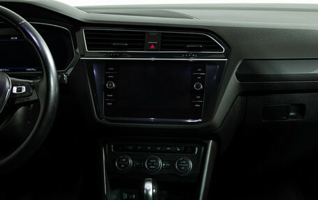 Volkswagen Tiguan II, 2017 год, 2 519 000 рублей, 15 фотография