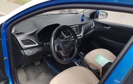 Hyundai Solaris II рестайлинг, 2018 год, 630 000 рублей, 5 фотография