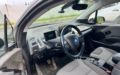 BMW i3 I01 рестайлинг, 2017 год, 2 850 000 рублей, 5 фотография