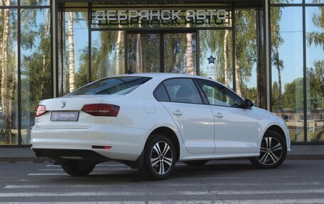 Volkswagen Jetta VI, 2018 год, 1 560 000 рублей, 3 фотография