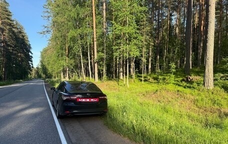 Toyota Camry, 2020 год, 3 650 000 рублей, 2 фотография