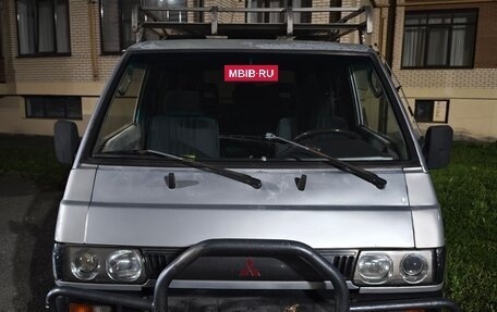Mitsubishi Delica III, 1991 год, 800 000 рублей, 3 фотография