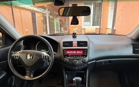 Honda Accord VII рестайлинг, 2003 год, 720 000 рублей, 6 фотография