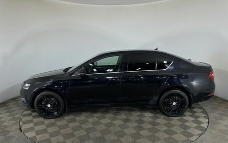 Skoda Octavia, 2019 год, 2 000 000 рублей, 5 фотография