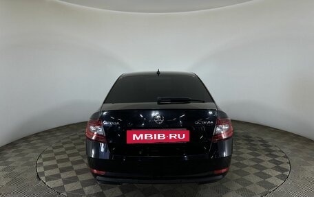 Skoda Octavia, 2019 год, 2 000 000 рублей, 3 фотография