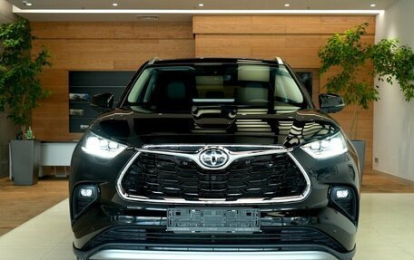 Toyota Highlander, 2026 год, 5 555 000 рублей, 2 фотография