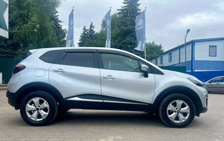 Renault Kaptur I рестайлинг, 2017 год, 1 350 000 рублей, 8 фотография