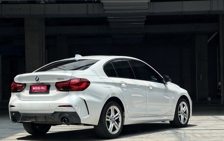 BMW 1 серия, 2023 год, 2 000 000 рублей, 6 фотография
