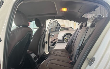 BMW 1 серия, 2023 год, 2 000 000 рублей, 16 фотография