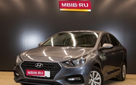 Hyundai Solaris II рестайлинг, 2017 год, 999 000 рублей, 1 фотография