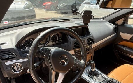 Mercedes-Benz E-Класс, 2011 год, 1 900 000 рублей, 11 фотография