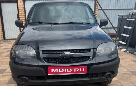 Chevrolet Niva I рестайлинг, 2019 год, 630 000 рублей, 6 фотография