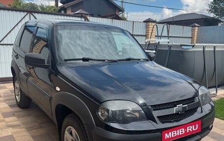 Chevrolet Niva I рестайлинг, 2019 год, 630 000 рублей, 5 фотография