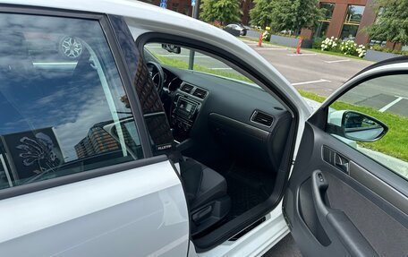 Volkswagen Jetta VI, 2016 год, 1 635 000 рублей, 16 фотография