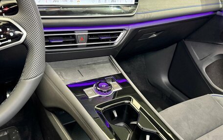 Volkswagen Tiguan, 2026 год, 4 777 000 рублей, 17 фотография