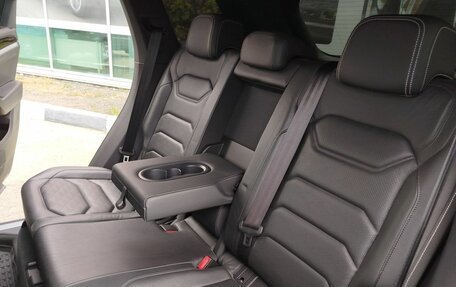 Volkswagen Touareg III, 2018 год, 4 500 000 рублей, 24 фотография