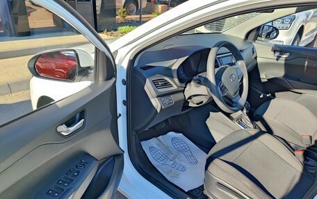 Hyundai Solaris II рестайлинг, 2021 год, 1 610 000 рублей, 7 фотография