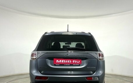 Mitsubishi Outlander III рестайлинг 3, 2012 год, 1 540 000 рублей, 3 фотография