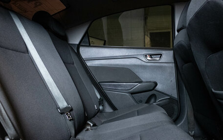 Hyundai Solaris II рестайлинг, 2017 год, 999 000 рублей, 11 фотография