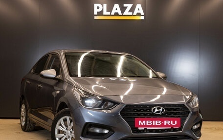 Hyundai Solaris II рестайлинг, 2017 год, 999 000 рублей, 2 фотография