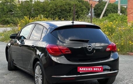 Opel Astra J, 2013 год, 450 000 рублей, 4 фотография