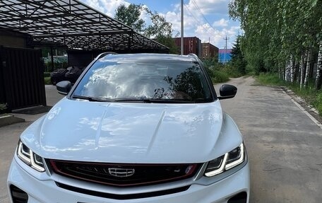 Geely Coolray I, 2022 год, 1 800 000 рублей, 5 фотография