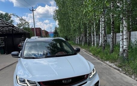 Geely Coolray I, 2022 год, 1 800 000 рублей, 6 фотография