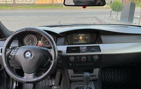 BMW 5 серия, 2006 год, 730 000 рублей, 8 фотография