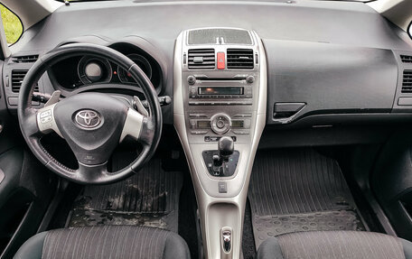 Toyota Auris II, 2007 год, 700 000 рублей, 16 фотография