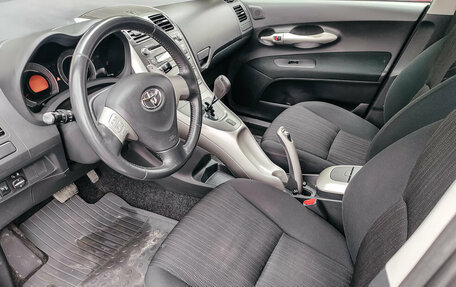 Toyota Auris II, 2007 год, 700 000 рублей, 12 фотография