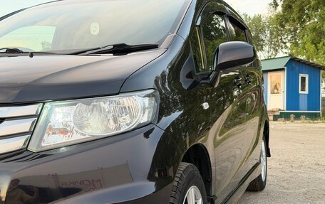 Honda Freed I, 2011 год, 930 000 рублей, 11 фотография