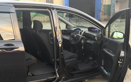 Honda Freed I, 2011 год, 930 000 рублей, 32 фотография