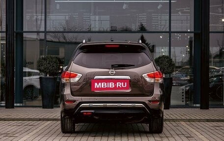 Nissan Pathfinder, 2016 год, 1 625 000 рублей, 5 фотография